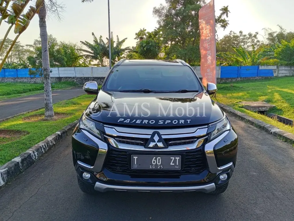 PAJERO SPORT 2.4L DAKKAR AT 2019 — foto utama arsip