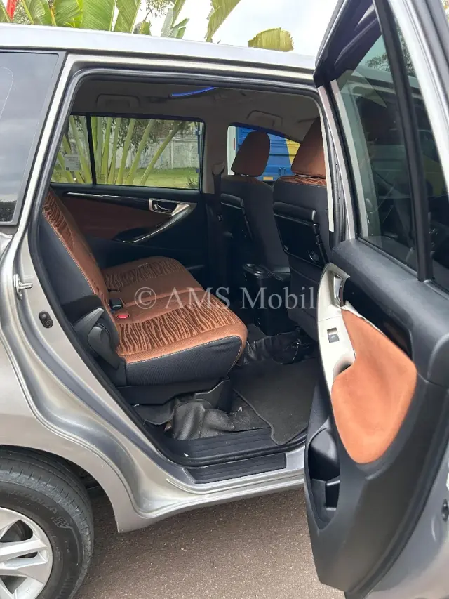 INNOVA 2.0 V AT 2017 — dokumentasi 10