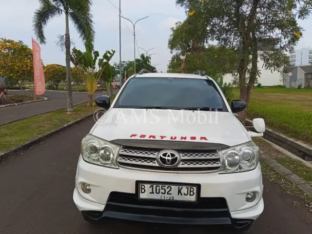 FORTUNER 2.5 G AT 2011 — dokumentasi 3