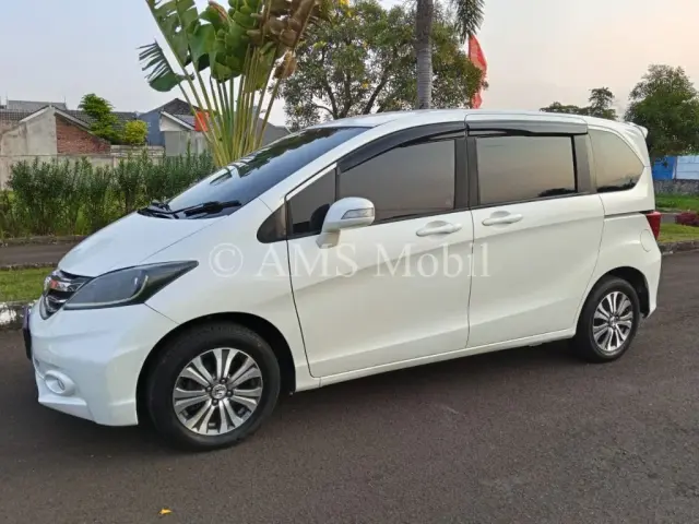 FREED 1.5E AT 2013 — dokumentasi 2