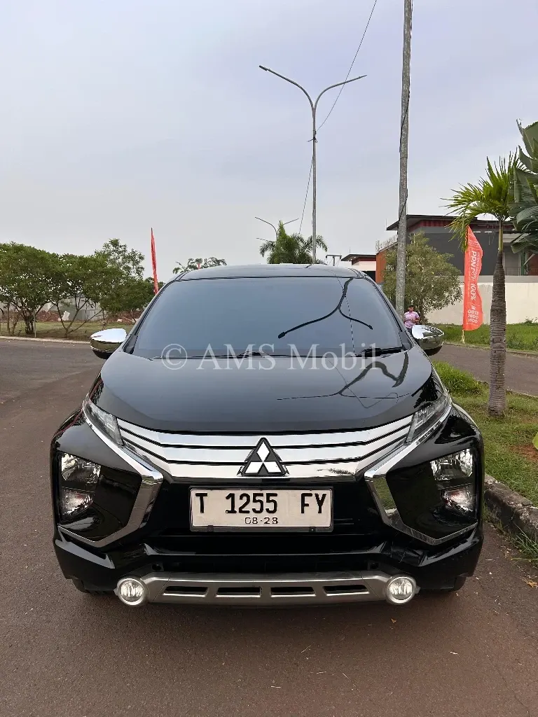 XPANDER ULTIMATE AT 2018 — foto utama arsip
