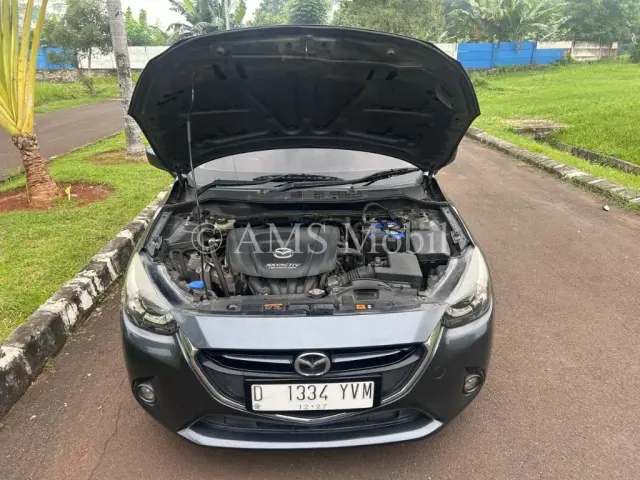 MAZDA 2 SKYACTIVE  2016 — dokumentasi 5