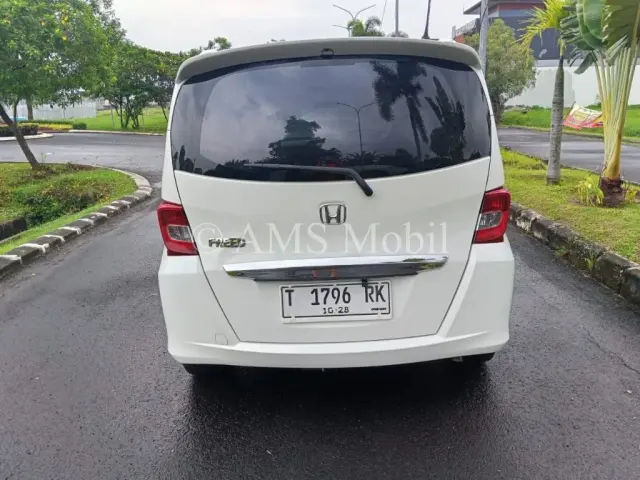 FREED GB3 1.5 E AT 2013 — dokumentasi 6