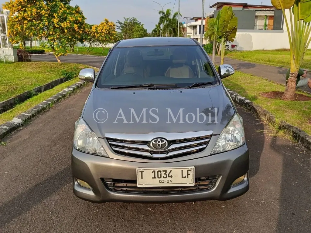 INNOVA G AT  — foto utama arsip