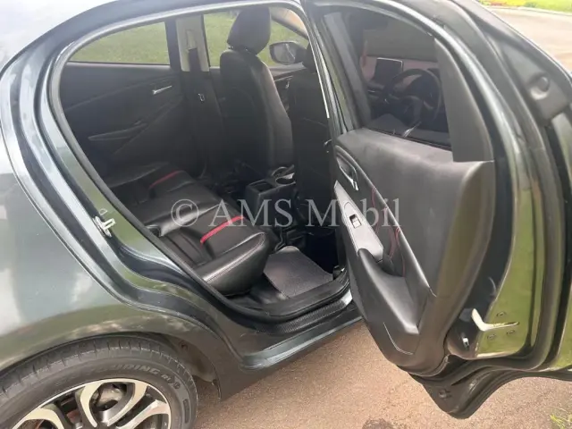 MAZDA 2 SKYACTIVE  2016 — dokumentasi 8
