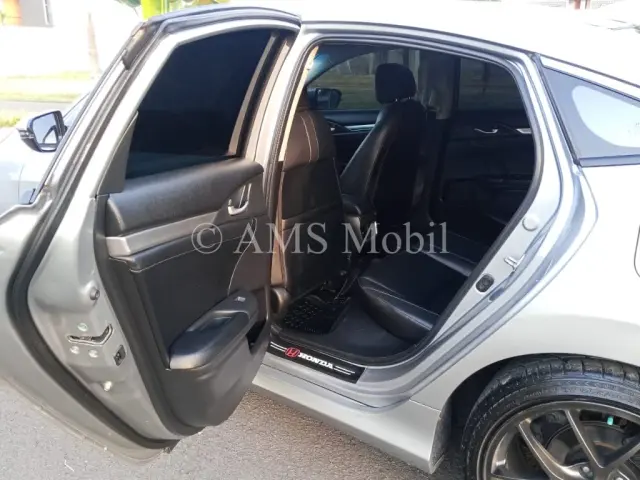 HONDA CIVIC TURBO 1.5 CVT 2016 — dokumentasi 10
