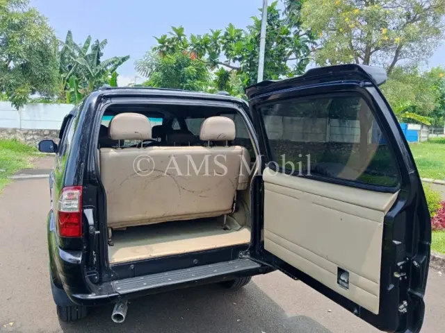 ISUZU PANTHER TURBO TOURING 2012 — dokumentasi 8