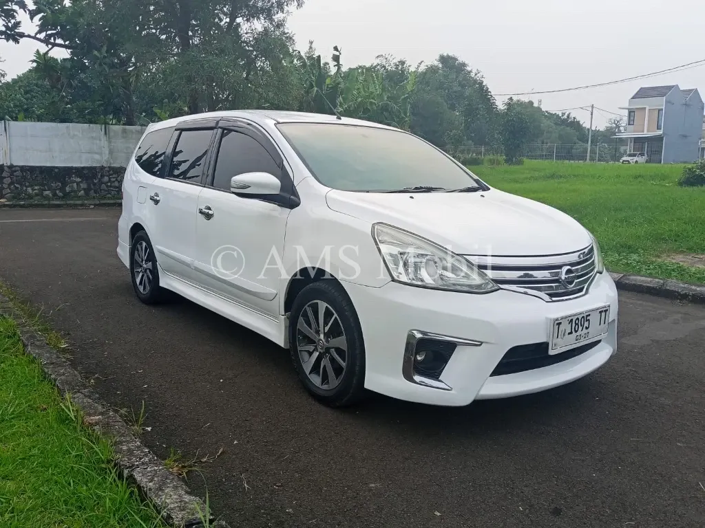 LIVINA XV 2016 HWS  — foto utama arsip