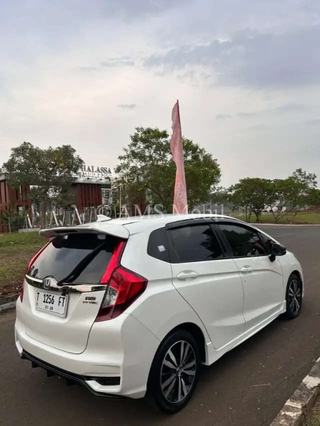 JAZZ GK5 1.5 RS CVT 2018 — dokumentasi 4