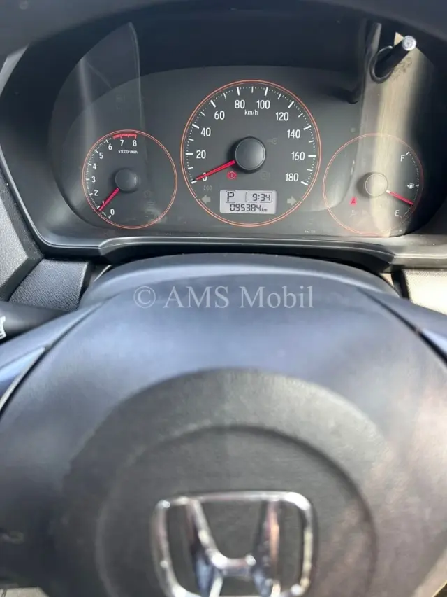 BRIO RS 1.2 AT 2017 — dokumentasi 14