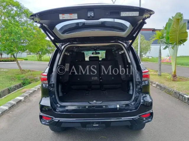 FORTUNER 2.8 VRZ 2022 — dokumentasi 12