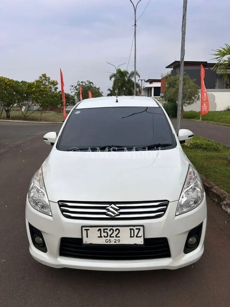 ERTIGA GX MT 2014 — foto utama arsip