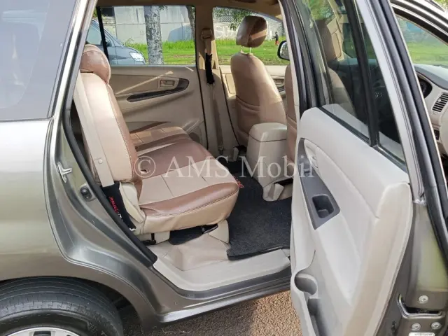 INNOVA G AT  — dokumentasi 10