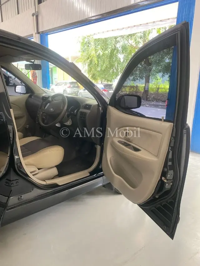 AVANZA G MANUAL 2011 — dokumentasi 7