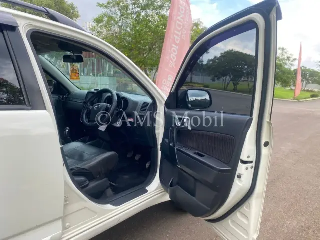 TERIOS 1.5 R 4X2 MT 2017 — dokumentasi 8