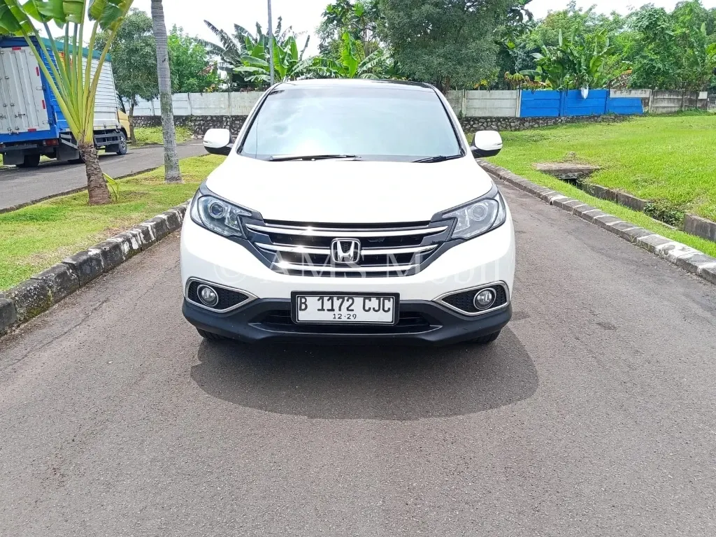 CRV 2.4 AT 2014 — foto utama arsip