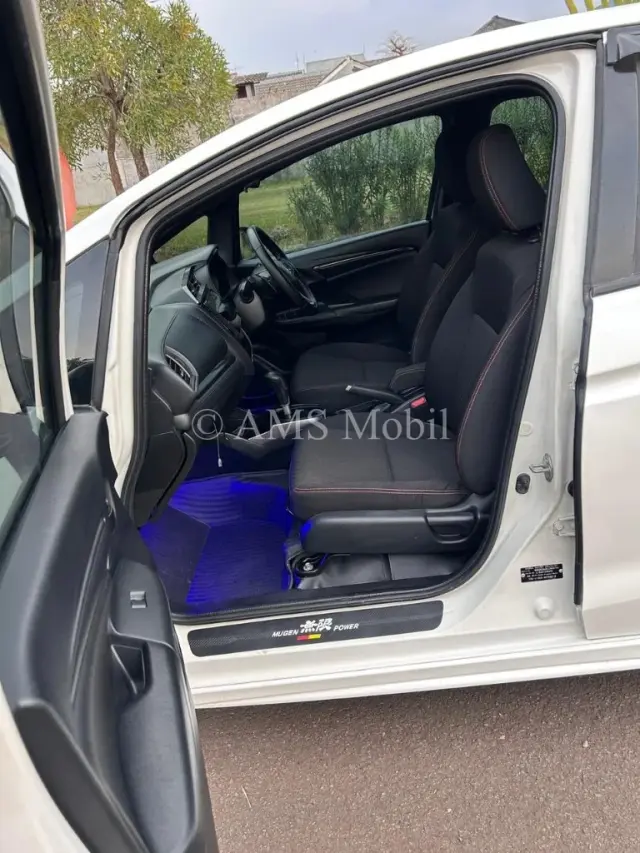 JAZZ GK5 1.5 RS CVT 2018 — dokumentasi 8