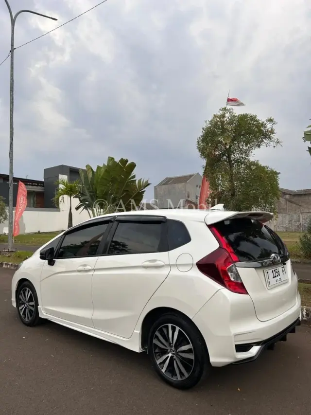 JAZZ GK5 1.5 RS CVT 2018 — dokumentasi 5