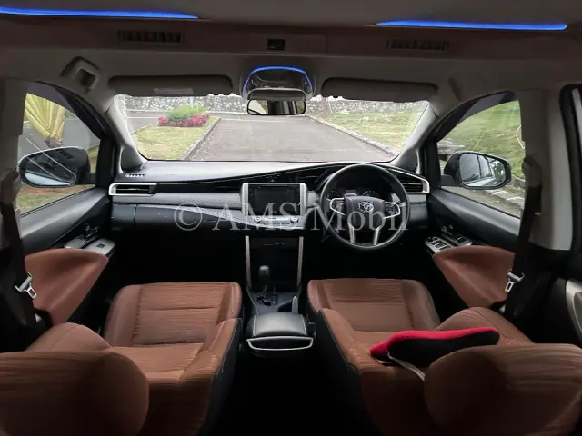 INNOVA 2.0 V AT 2017 — dokumentasi 13