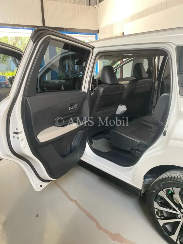 TOYOTA VELOZ MURAH — dokumentasi 8