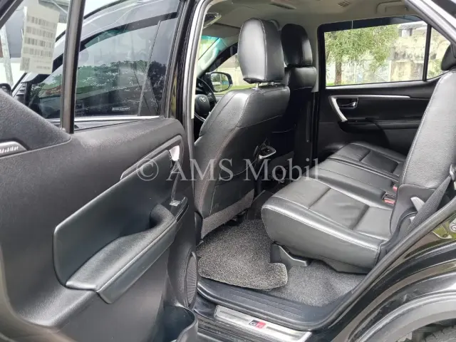 FORTUNER 2.8 VRZ 2022 — dokumentasi 9