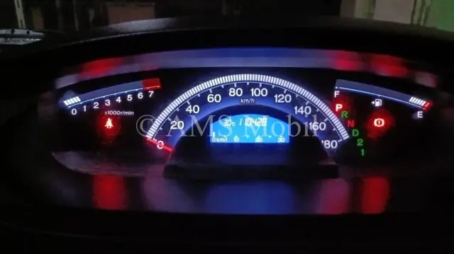HONDA FREED 1.5 E 2013 — dokumentasi 14