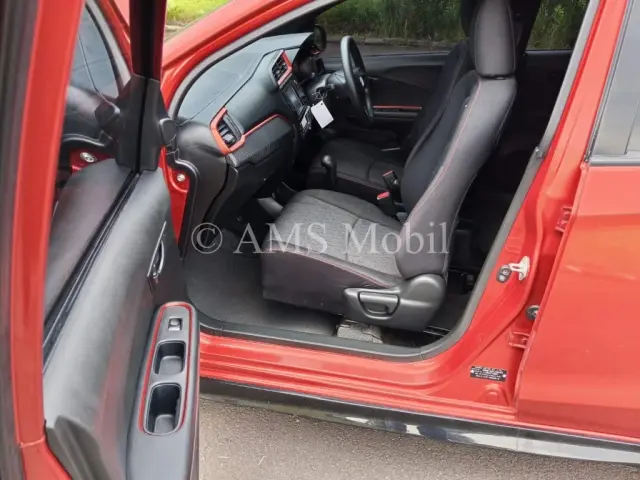 BRIO RS 1.2 CVT 2020 — dokumentasi 11