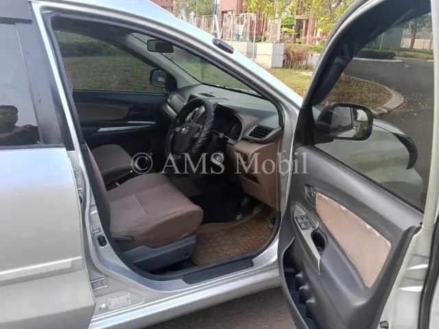 XENIA 1.3 R MT 2017 — dokumentasi 9